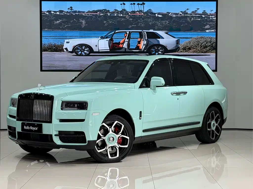 Купить Rolls-Royce Cullinan