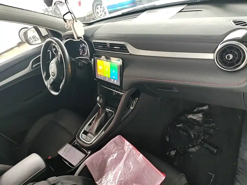 MG ZS — миниатюра 10