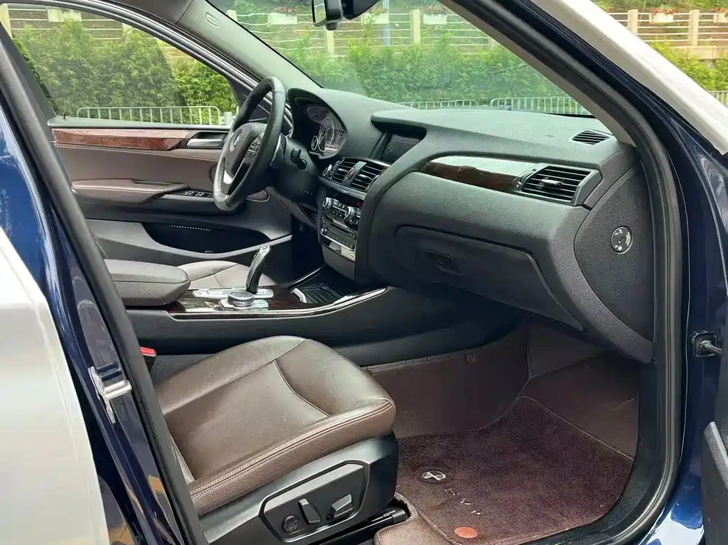BMW X4 — миниатюра 11