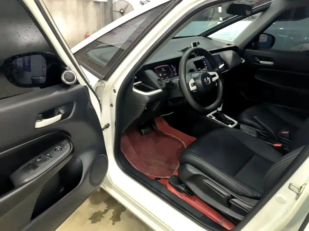 Honda Fit — миниатюра 16