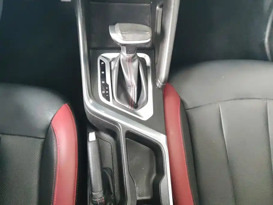 Geely Vision X3 — миниатюра 16