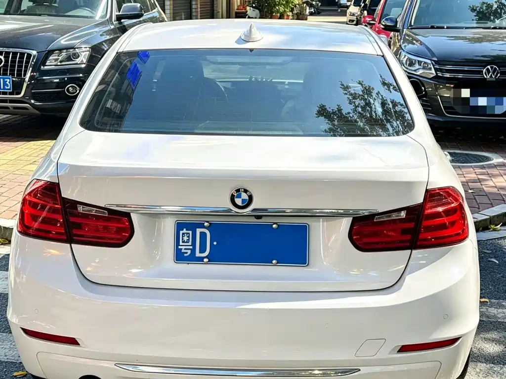 BMW 3 Series — миниатюра 8