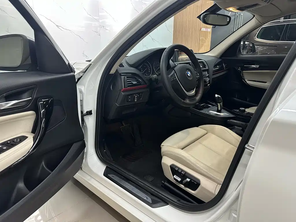 BMW 1 Series 1 2015 120i Sport