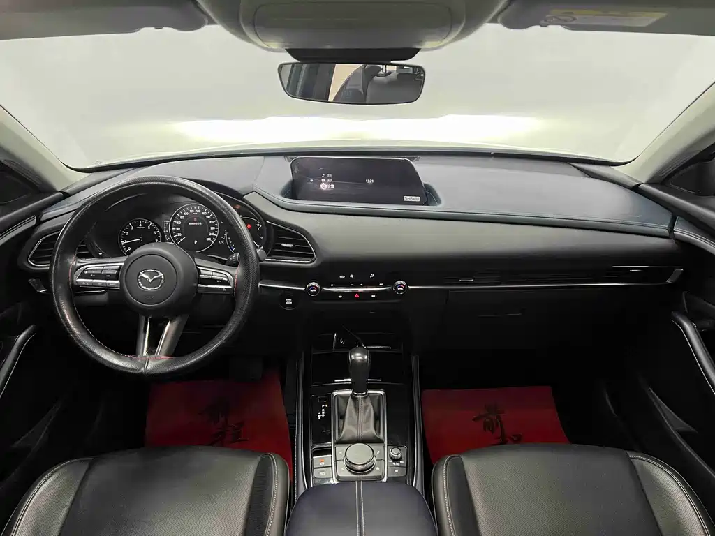 MAZDA CX 30