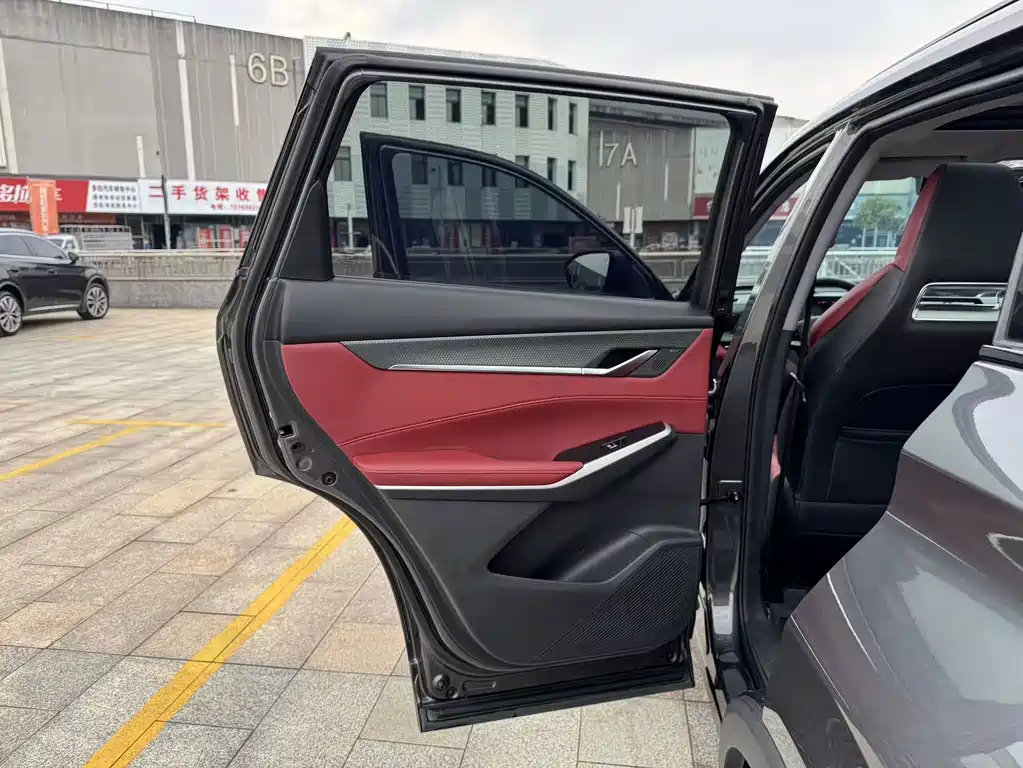Changan CS75PLUS 2022 — фото 13