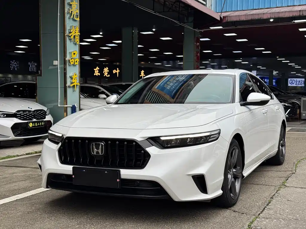 Honda Inspire 2023