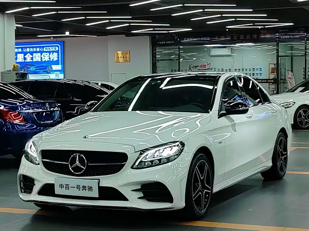 Mercedes-Benz C-Class 2021