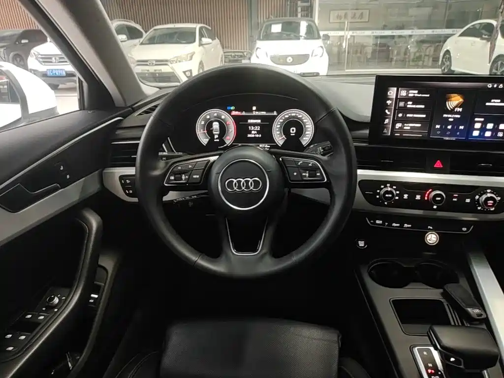 Audi A4L — миниатюра 11