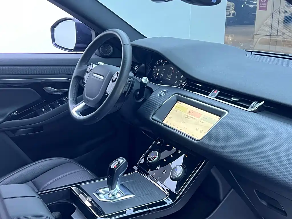 Land Rover Evoque — миниатюра 22