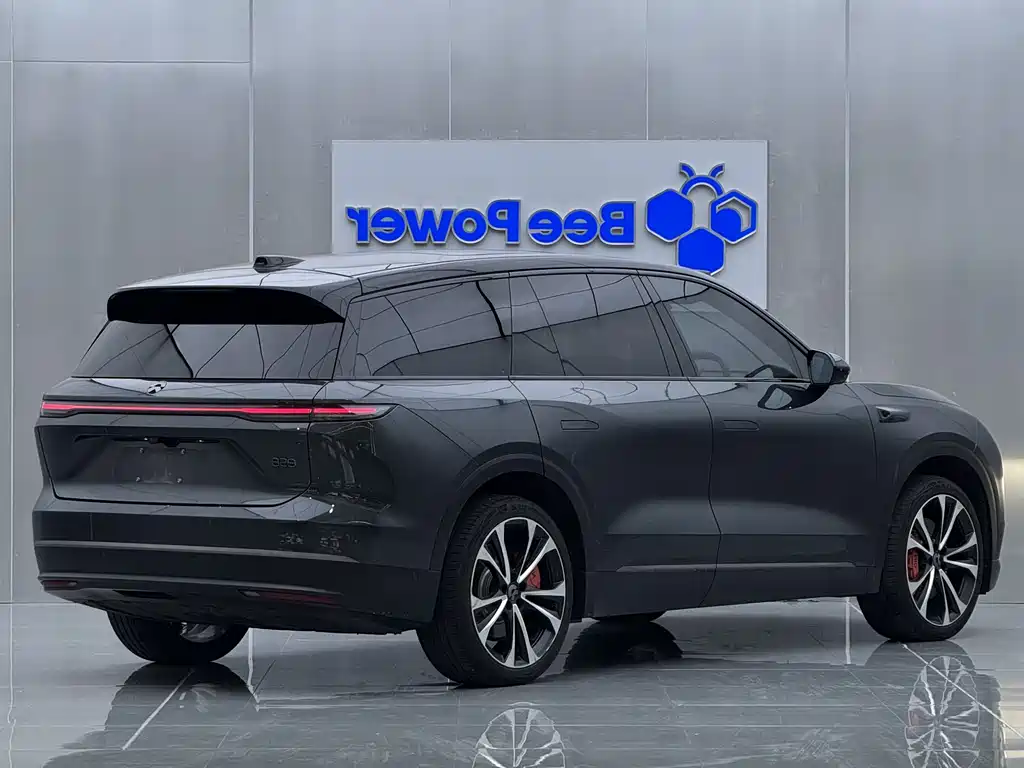 NIO ES8 2023 100kWh Executive