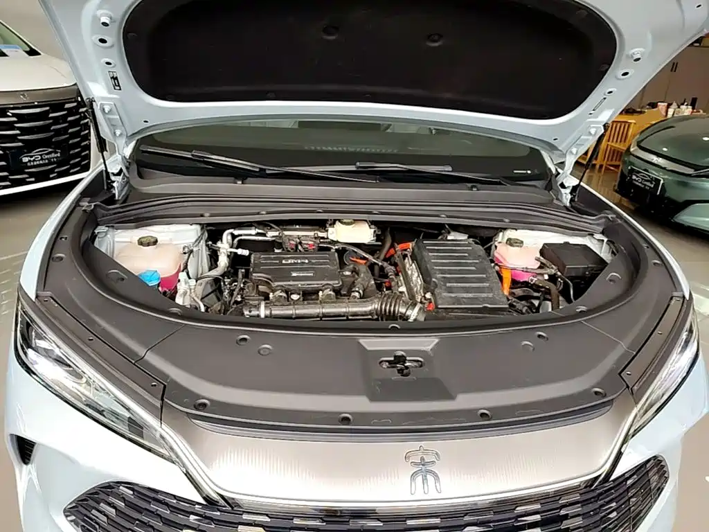 BYD L DM-i — миниатюра 20