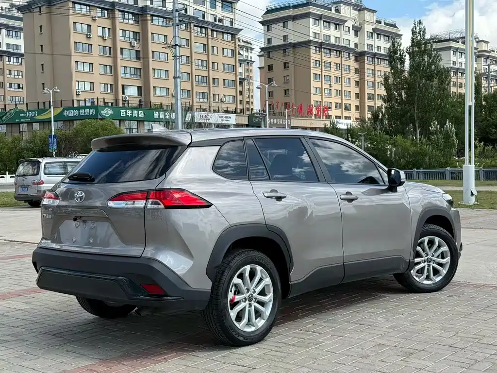 Toyota Frontlander — миниатюра 9