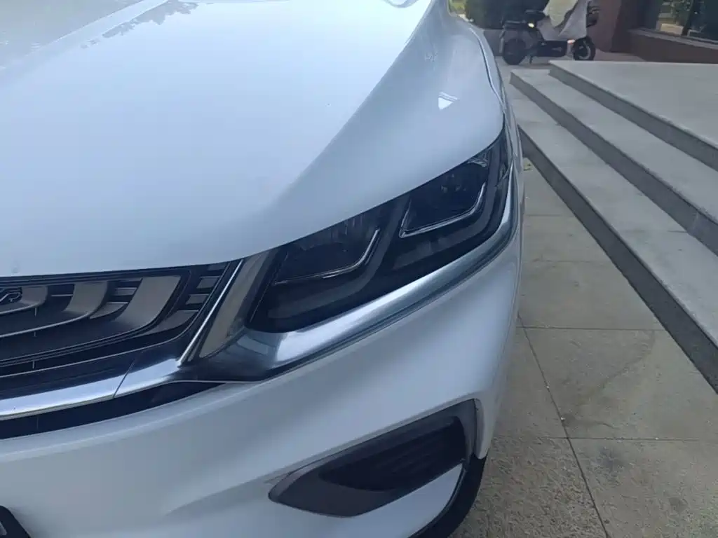 Geely Binyue — миниатюра 24