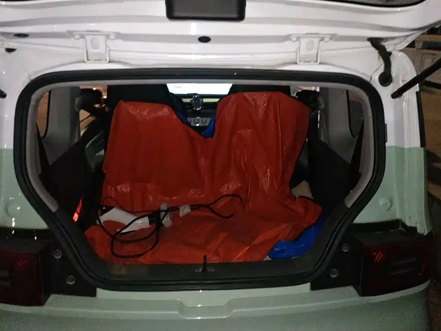 Wuling MINIEV — миниатюра 4