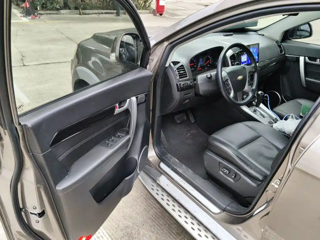 Chevrolet Captiva — миниатюра 17