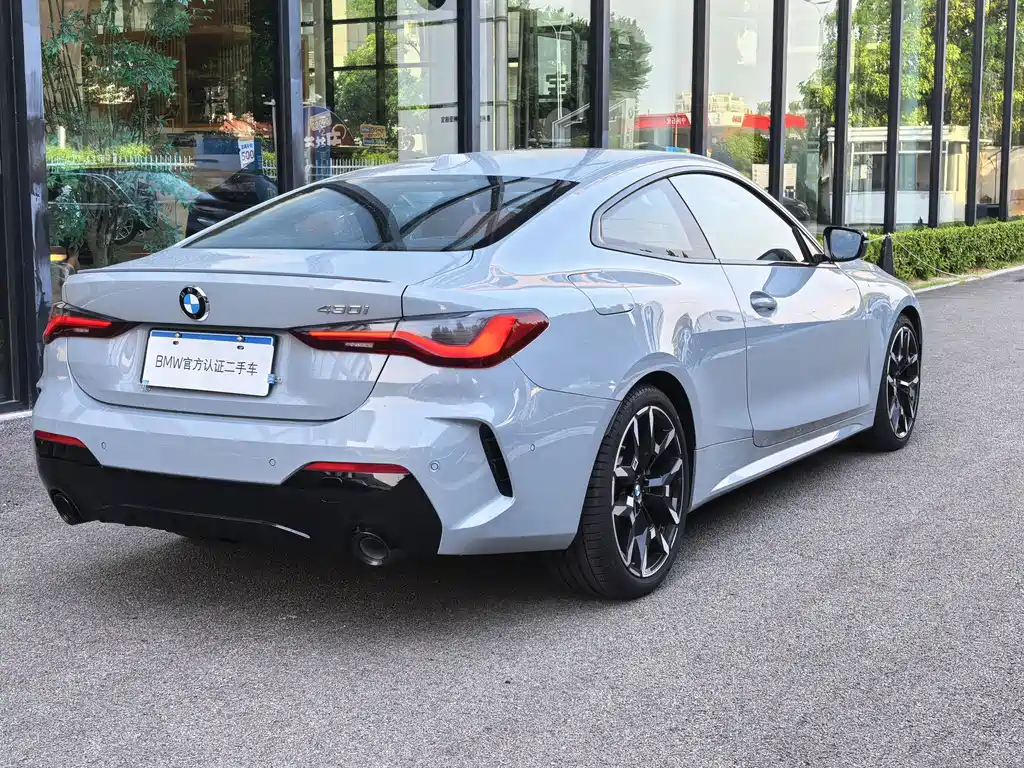BMW 4 Series — миниатюра 4