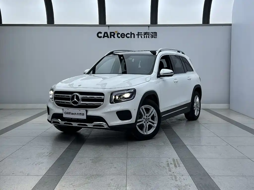 MERCEDES-BENZ GLB