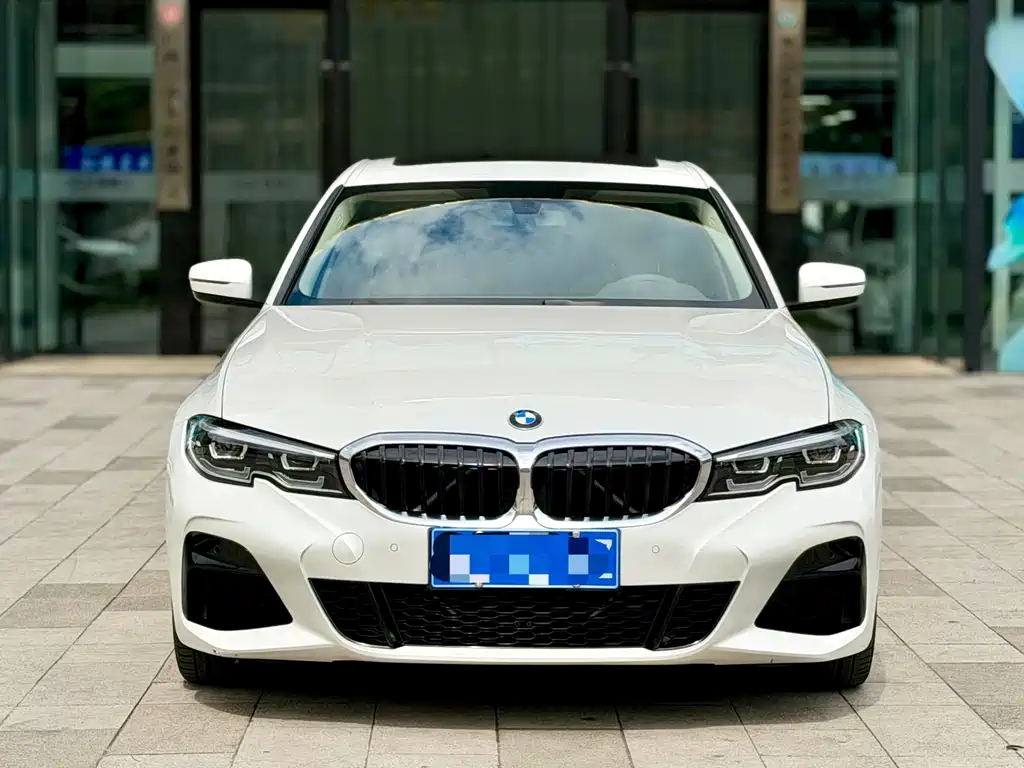 BMW 3 Series — миниатюра 3