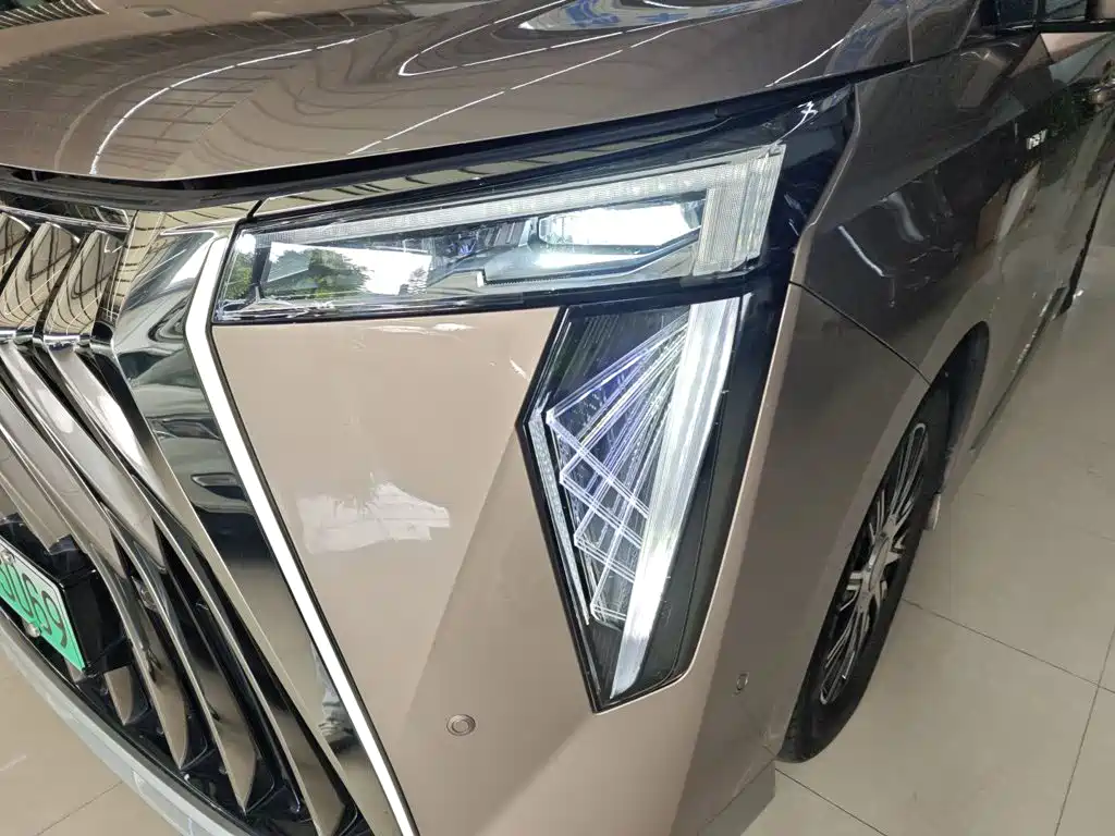 GAC Motor Trumpchi E9 — миниатюра 24