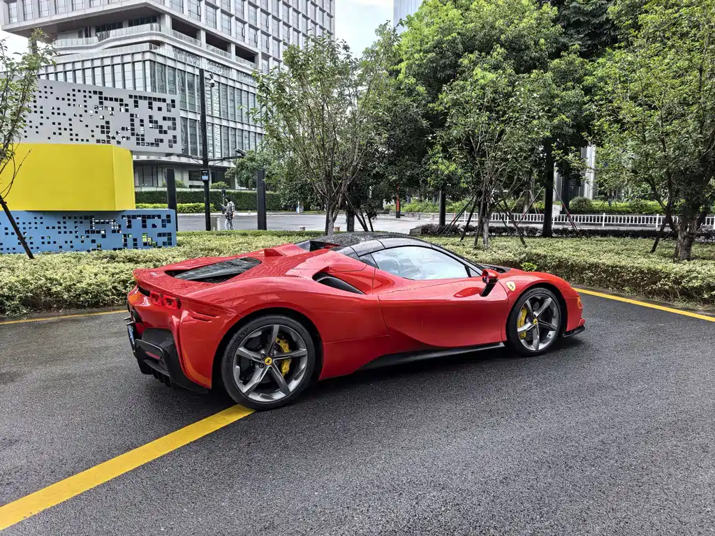 Ferrari SF90 2021 3.9T V8 Spider