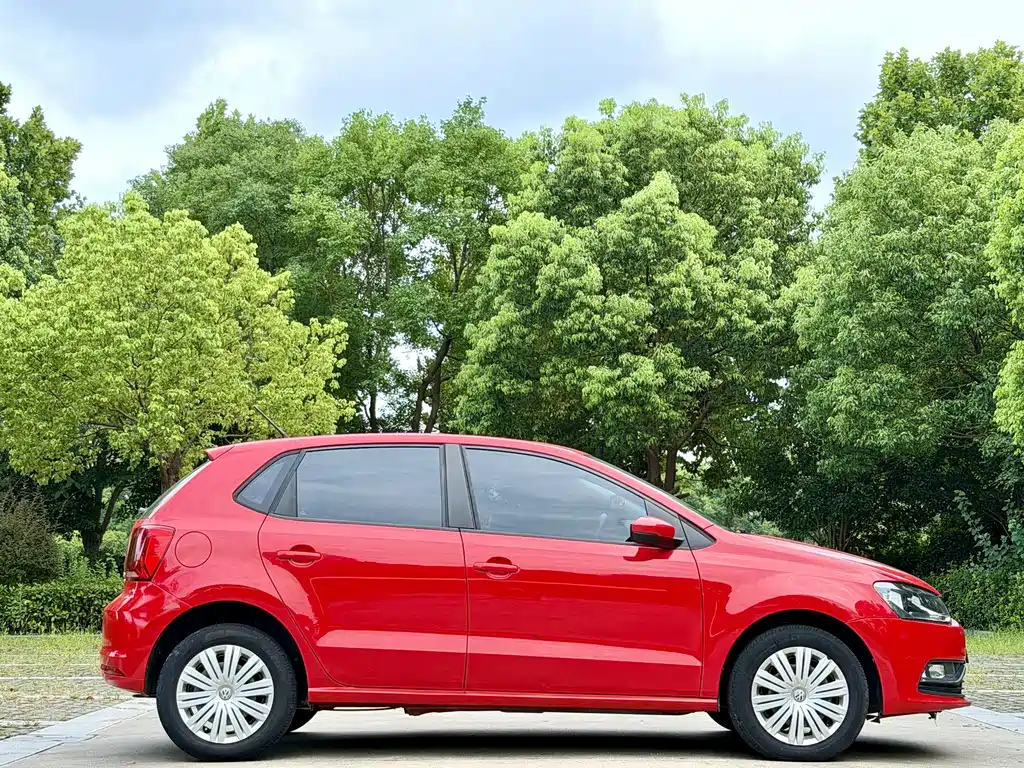 Volkswagen Polo — миниатюра 5
