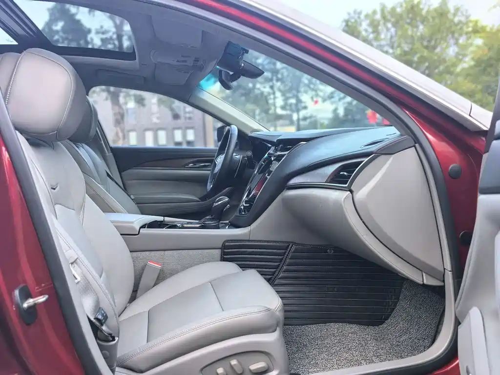 Cadillac CTS — миниатюра 14