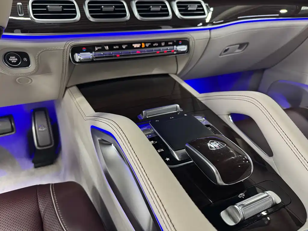 Mercedes-Benz GLS — миниатюра 13