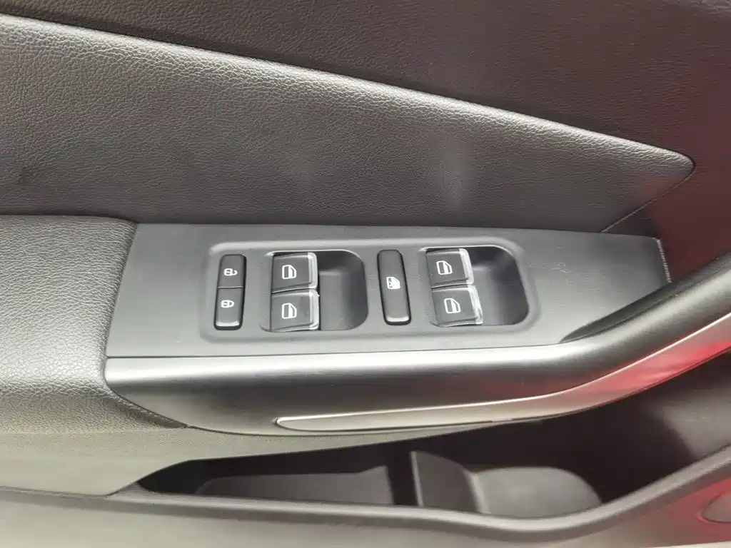 Chery Arrizo 5 — миниатюра 9