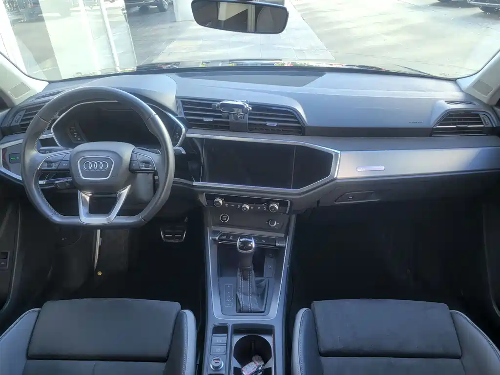 Audi Q3 2023 40 TFSI Fashion