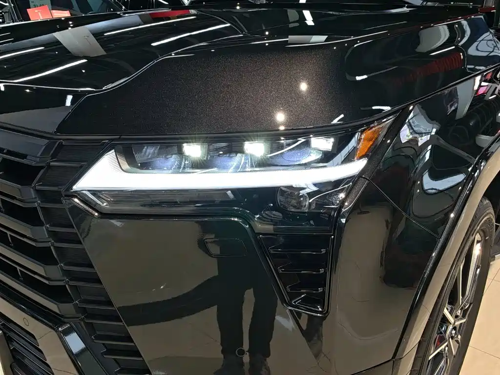 Lexus GX — миниатюра 7