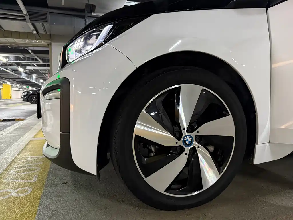 BMW i3 (Import) — миниатюра 6