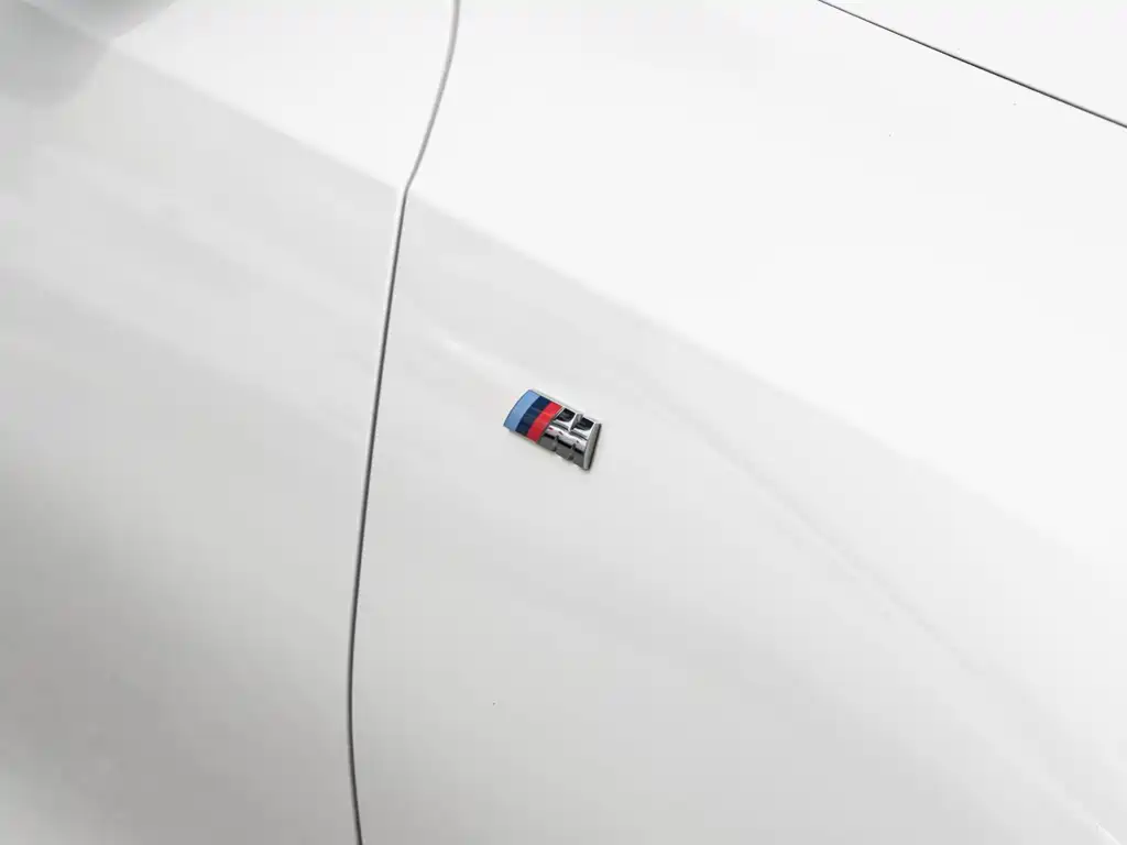 BMW 3 Series — миниатюра 6
