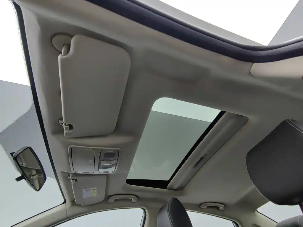 Changan Eado DT — миниатюра 14
