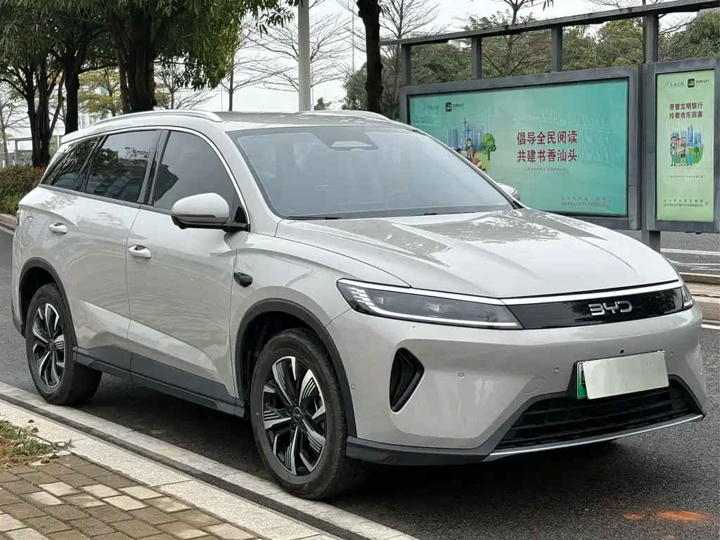 BYD SEA LION 05 DM I