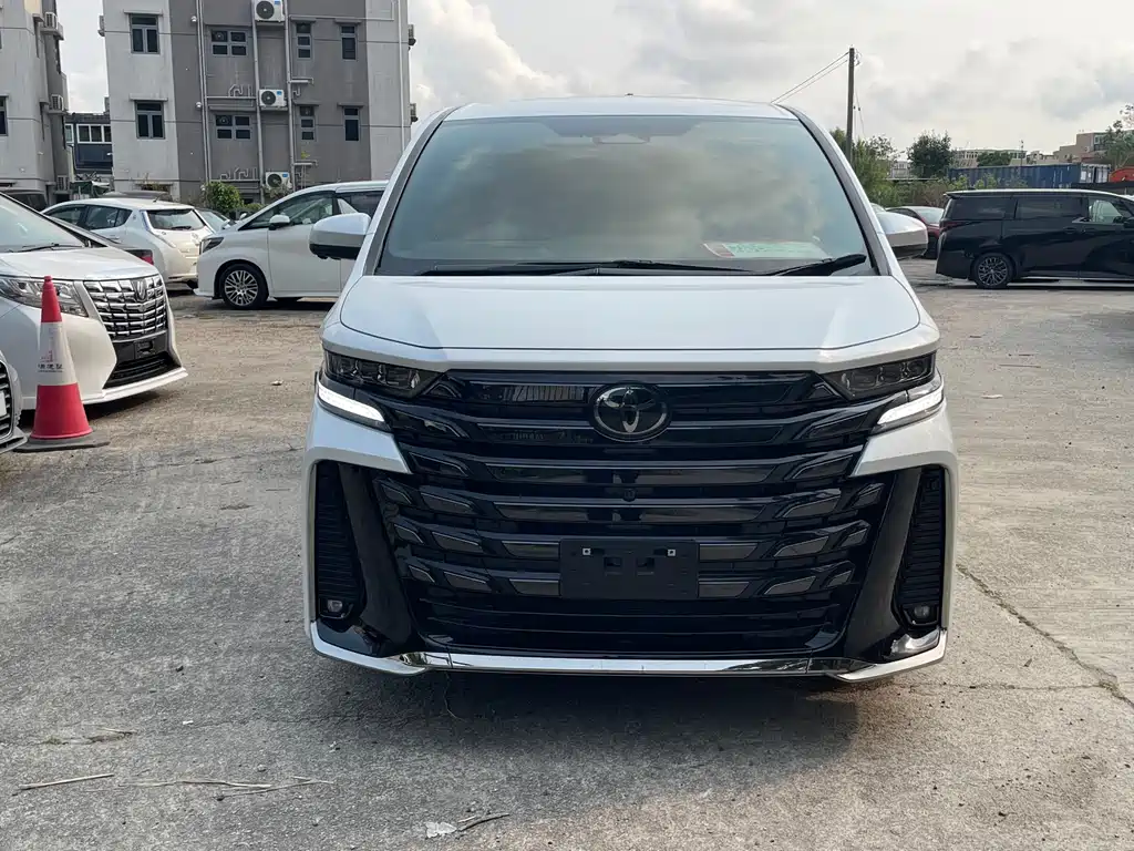 Toyota Vellfire 2025 2.4T AT