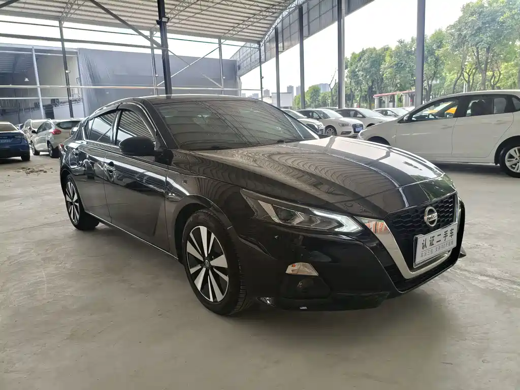 Nissan Teana — миниатюра 3