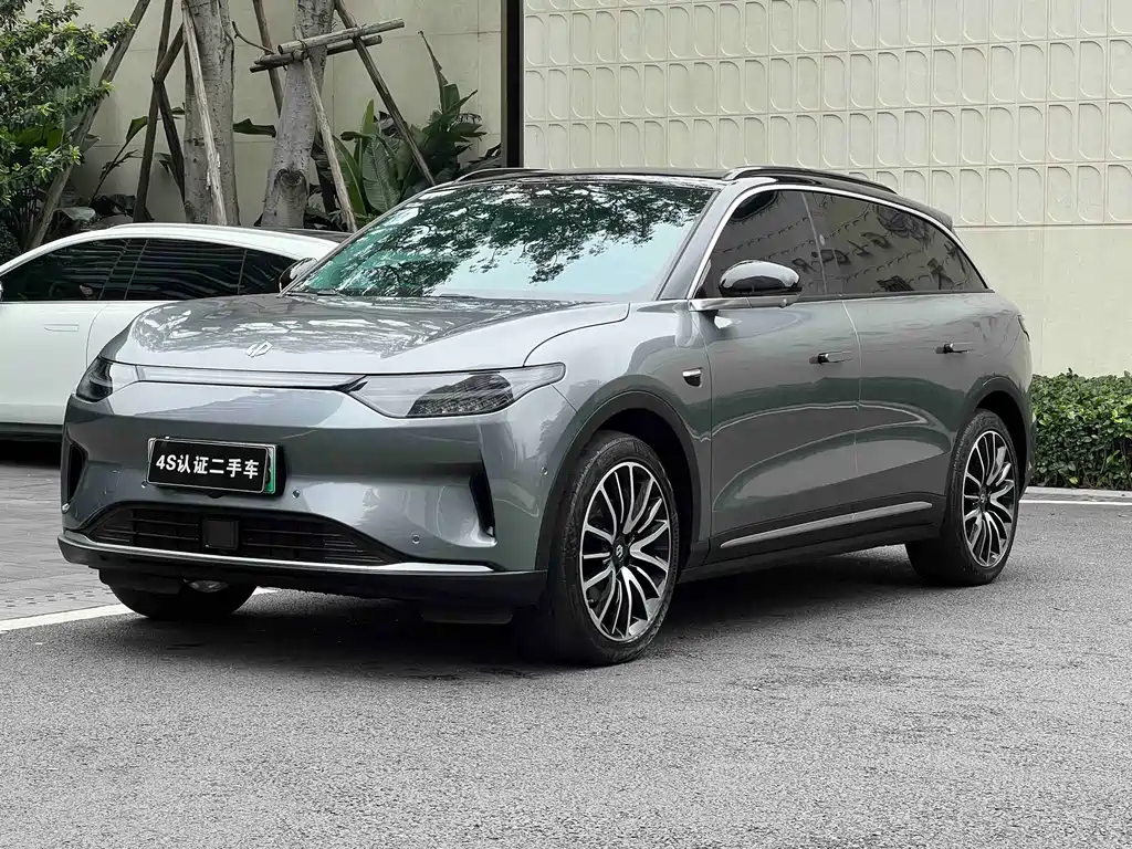 Leapmotor C11
