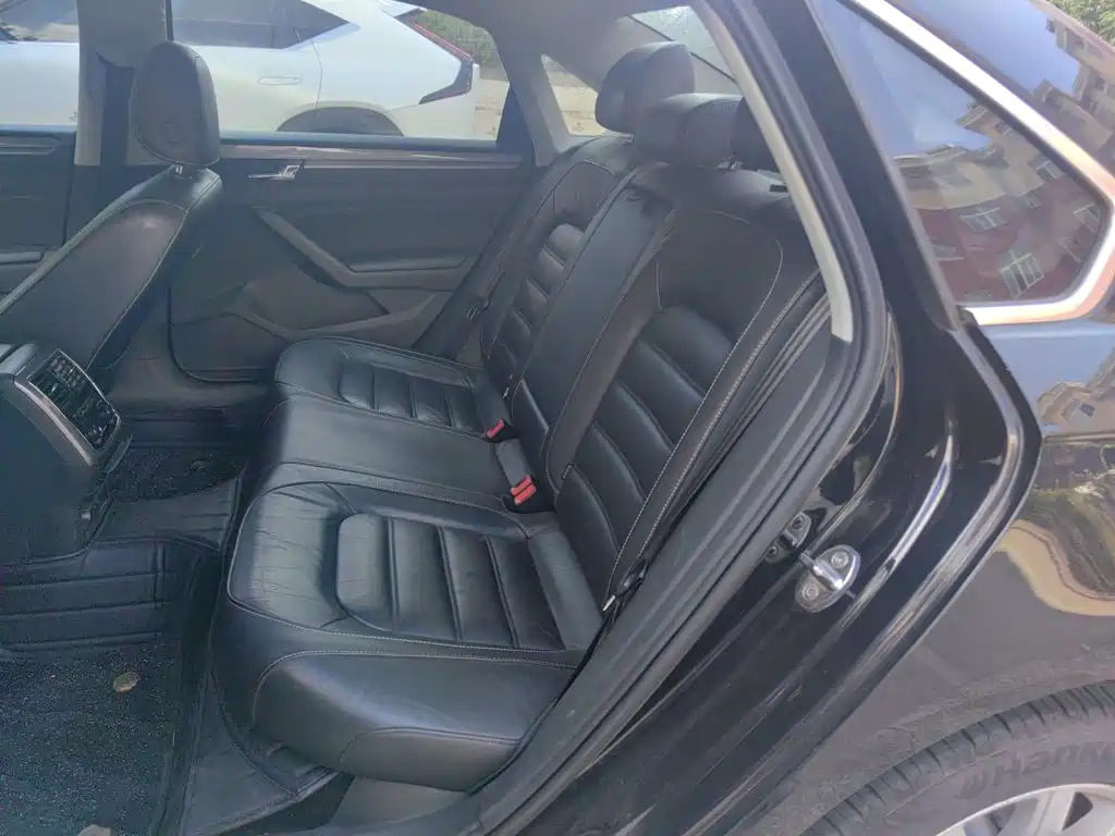 Volkswagen Passat — миниатюра 15