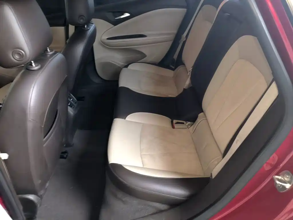Buick Verano — миниатюра 17