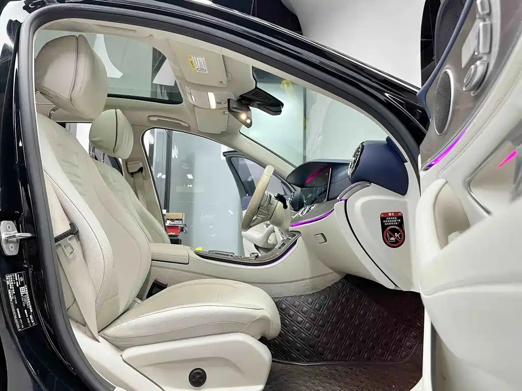 Mercedes-Benz E-Class — миниатюра 5