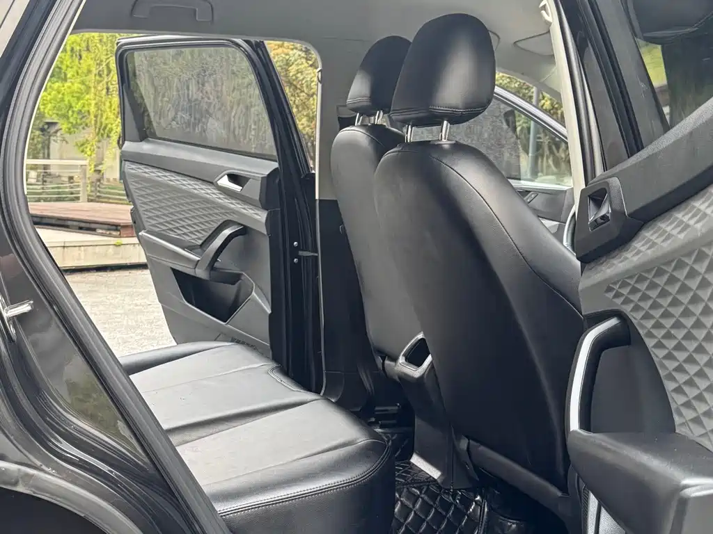 Volkswagen Tharu — миниатюра 9