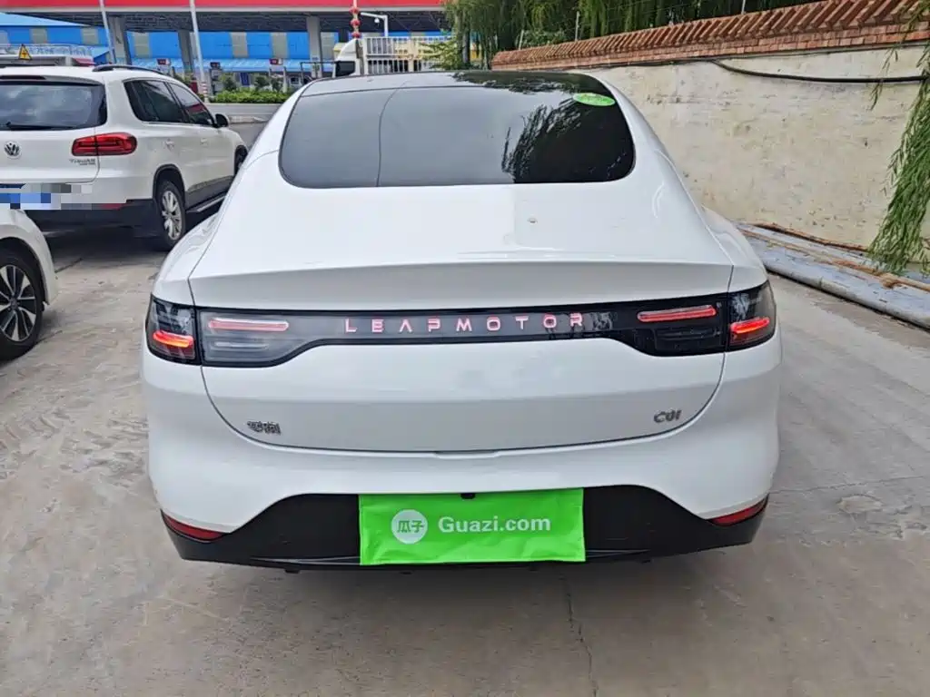 Leapmotor Leapmotor C01 — миниатюра 3