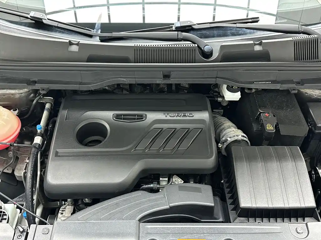 Geely Binyue — миниатюра 17