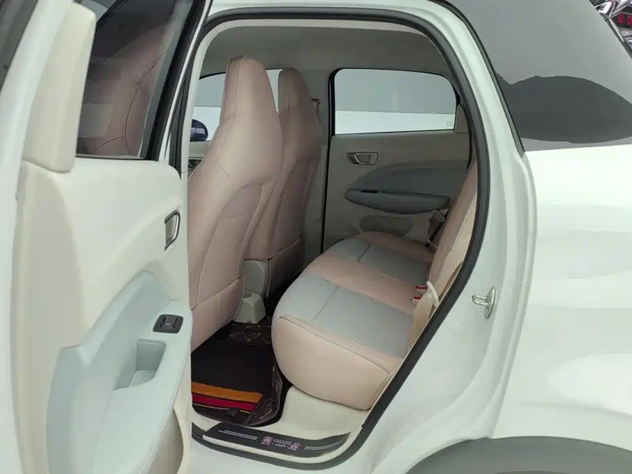 Leapmotor Leapmotor T03 — миниатюра 11