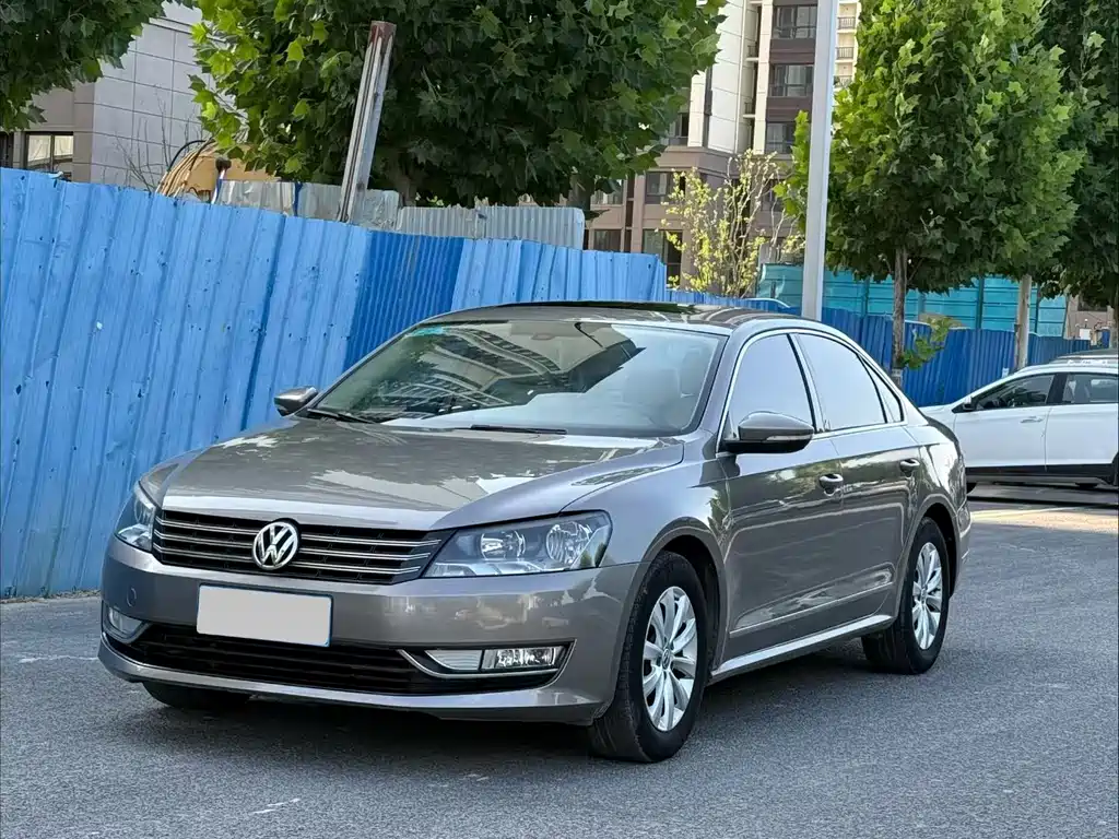 Volkswagen Passat 2013 1.8TSI DSG