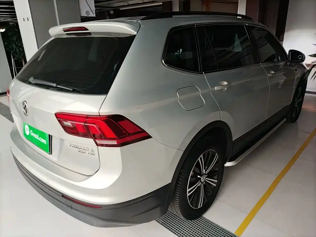 Volkswagen Tiguan L — миниатюра 7