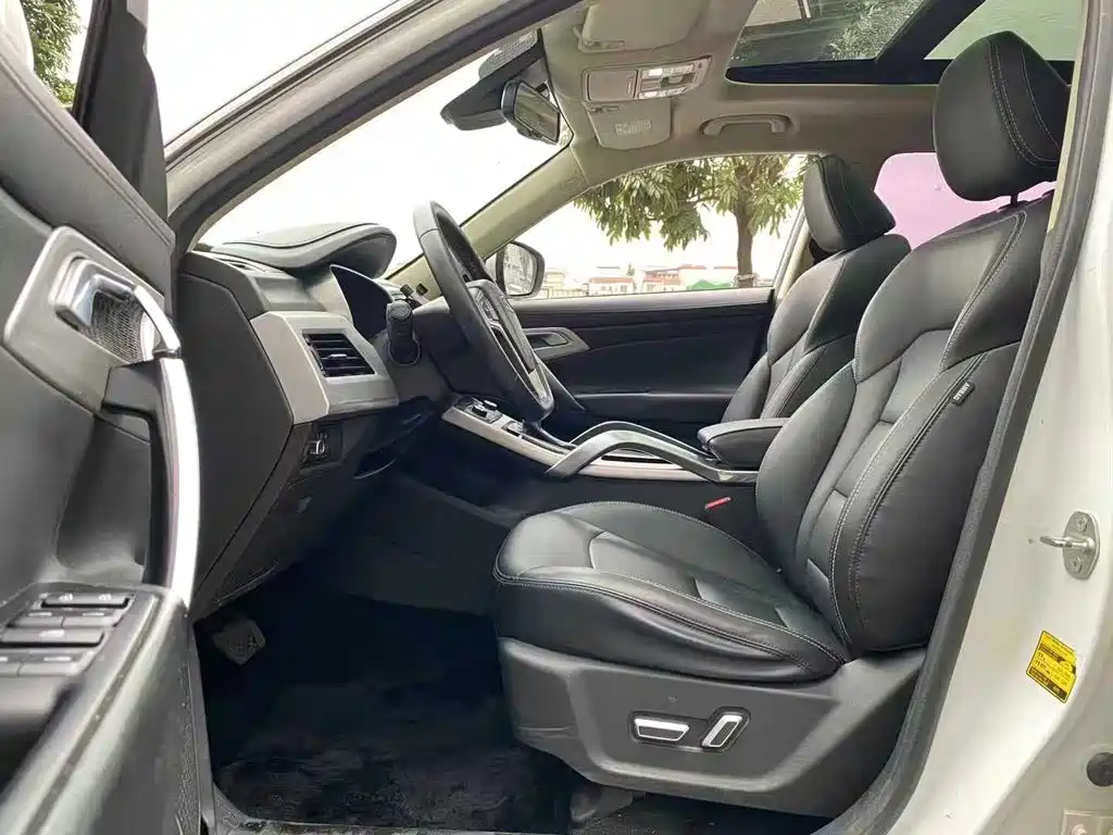 Geely Boyue — миниатюра 6