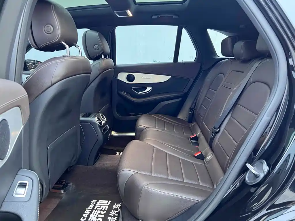 Mercedes-Benz GLC — миниатюра 16