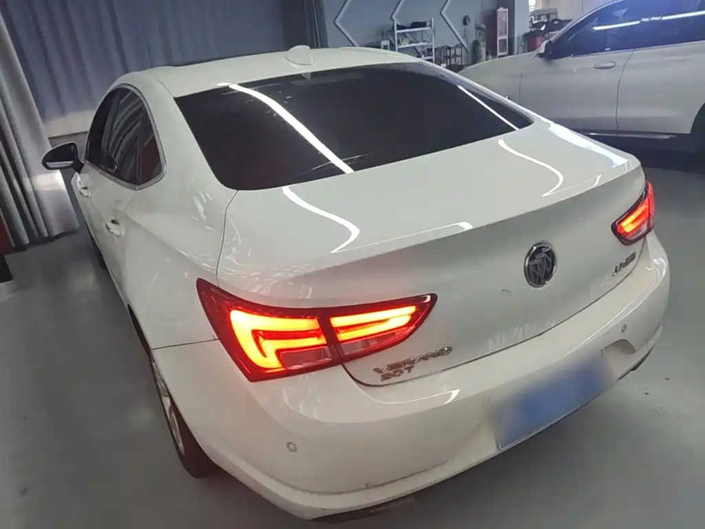 Buick Verano — миниатюра 5
