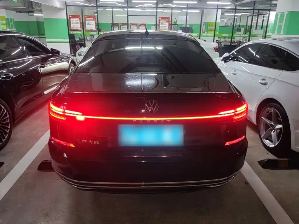 Volkswagen Passat — миниатюра 6